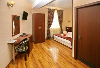 Гостиница Альта Виста Туапсе Семейный номер-студия-2